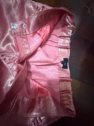 Pantaloni crop eleganti lucidi rosa