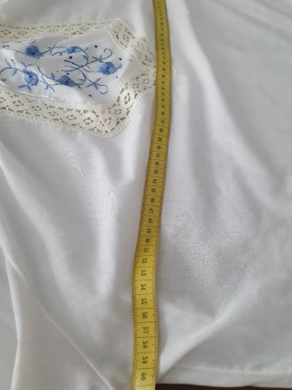 Blusa blanca bordada talla XXL