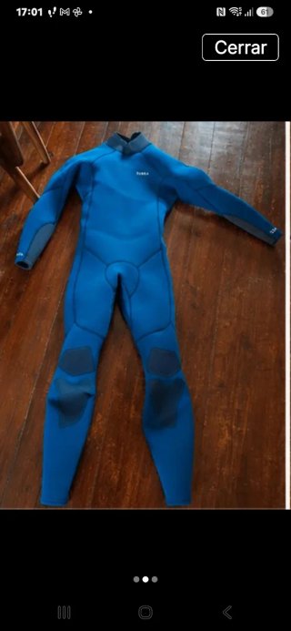 Traje de neopreno azul