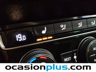 Volkswagen Passat Sport 1.5 TSI 110 kW (150 CV)