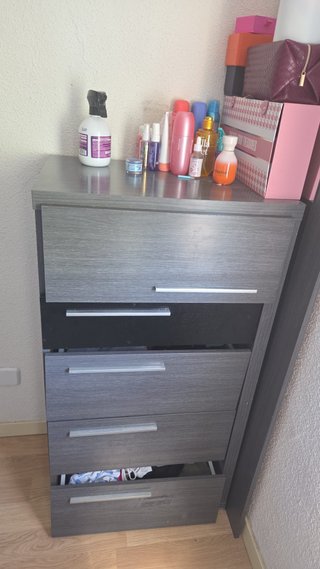 2mesitas comoda espejo todo pol 90 euros