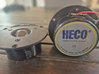 Altavoces Varios Negro. El precio es por todos