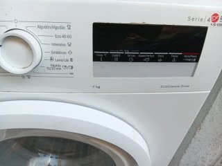 Lavadora Bosch Serie 4 EcoSilence Drive