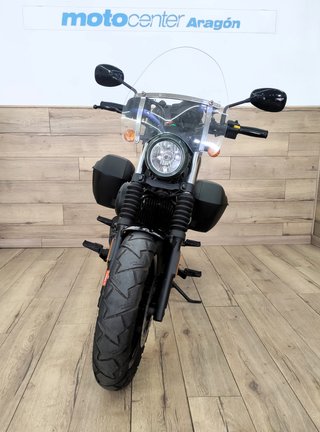 HYOSUNG GV 300 S BOBBER