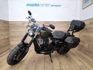 HYOSUNG GV 300 S BOBBER