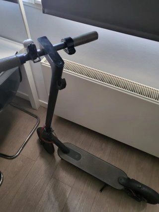 Patinete Xiaomi Mi Electric Scooter 365