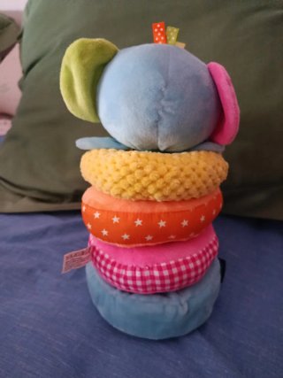 Peluche Bebe VIP colorido de la marca juguetos