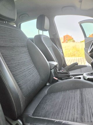 Opel Astra 2015