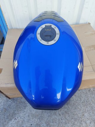 ♻️(000563)Depósito Suzuki GS500 00-03 Azul
