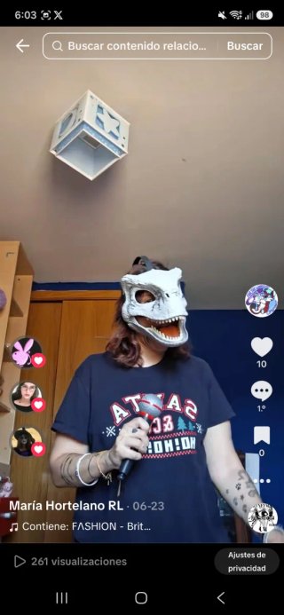Máscara de dinosaurio