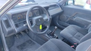 Renault 21 GTS  1994