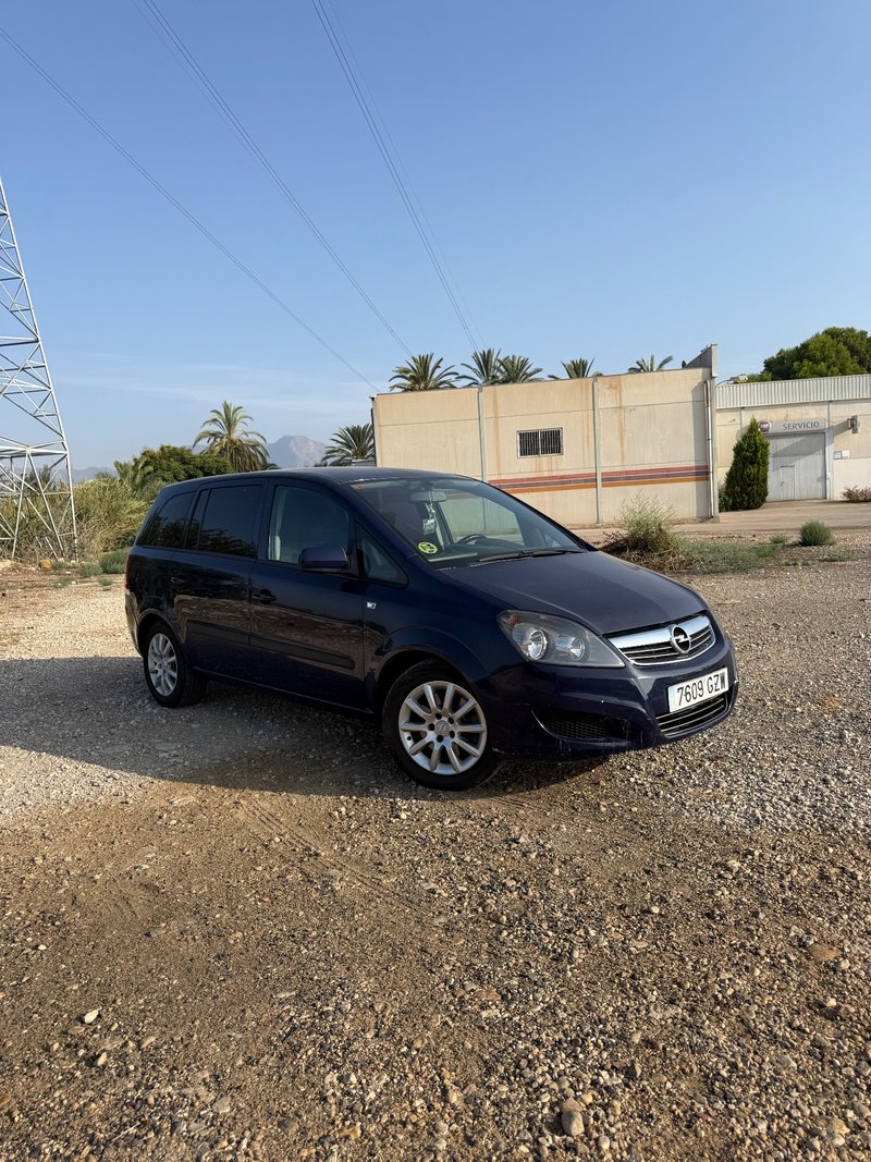 Opel Zafira 1.7 CDTi 125 CV Cosmo - foto 1