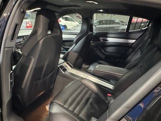 Porsche Panamera 4.8 Turbo