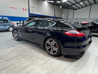 Porsche Panamera 4.8 Turbo