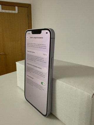 iPhone 14 256GB Púrpura · Batería 100% · Garantía