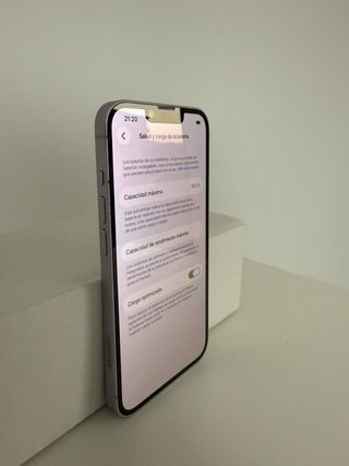 iPhone 14 256GB Púrpura · Batería 100% · Garantía