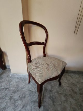 Conjunto Mesa y 4 Sillas Madera Maciza