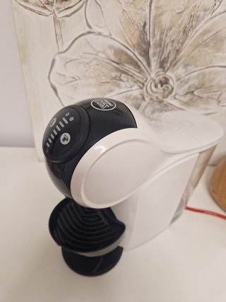 Cafetera Dolce Gusto Krups