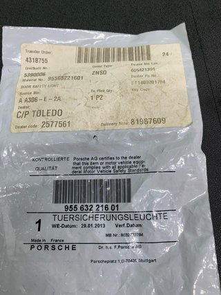 LUZ SEGURIDAD DE PUERTA PORSCHE CAYENNE