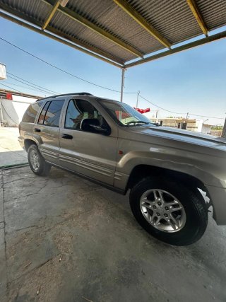Jeep Grand Cherokee 2003