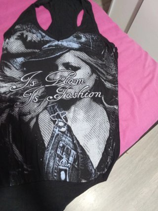 Camiseta sin mangas estampada