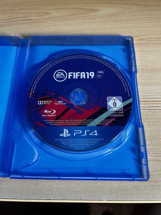 FIFA 19 PS4 Edicion Real Madrid