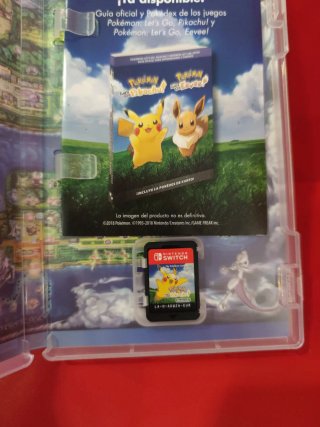 Pokemon Let's Go Pikachu Switch