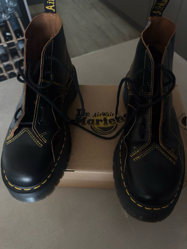 Botas Dr. Martens Mokeys Negras