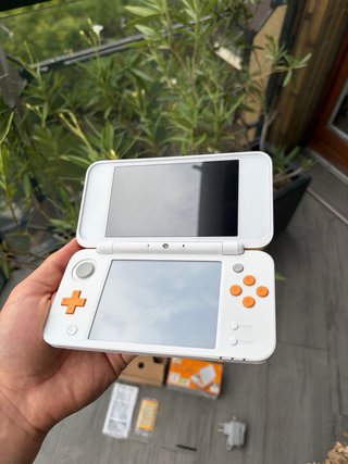 Nintendo 2DS XL completo arancione/bianco
