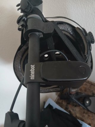 Patinete Eléctrico Segway Ninebot F25E