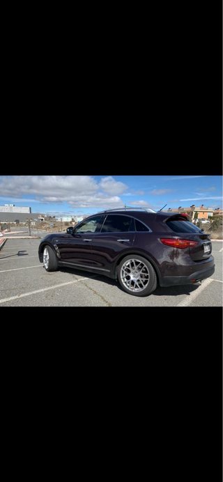 Infiniti FX30 2014