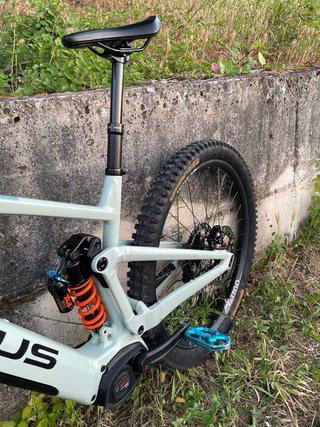 bicicletta elettrica Focus Jam2 6.8 e-MTB e-bike