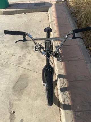 Bicicleta BMX Cult 21 pulgadas