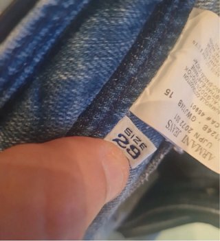 Pantalones vaqueros Armani Talla 28