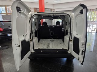 Peugeot Bipper 1.3 HDI 75cv año 2013 etiqueta B