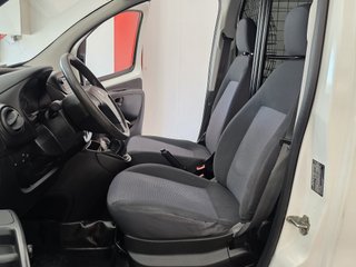 Peugeot Bipper 1.3 HDI 75cv año 2013 etiqueta B
