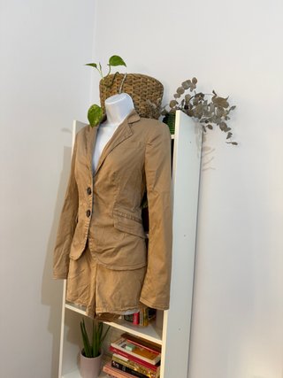 chaqueta estilo blazer color camel - Zara Vintage