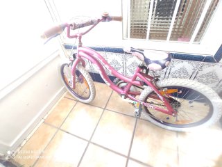Bicicleta infantil rosa