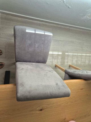 Sillas de comedor de terciopelo gris