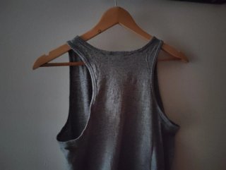 Camiseta sin mangas Nike gris