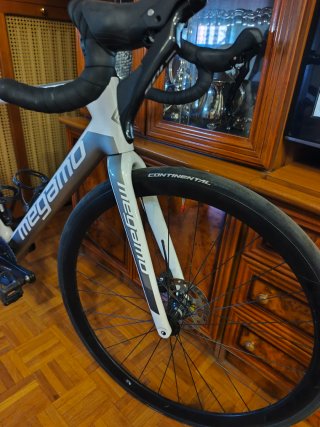 Bicicleta de carretera Megamo Raise 20, talla S