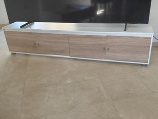 Mueble TV madera y blanco