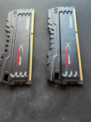Memoria ram 2x4GB DDR3 2400MHz HyperX Beast
