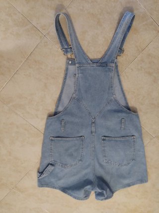 Salopette in jeans corta