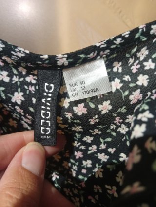 Vestido H&M floral negro XS