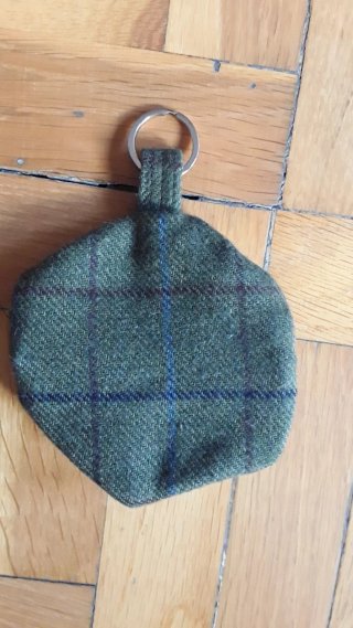 Monedero de tela estilo escocés