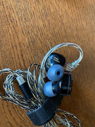 Auriculares Simgot EM6L Phoenix