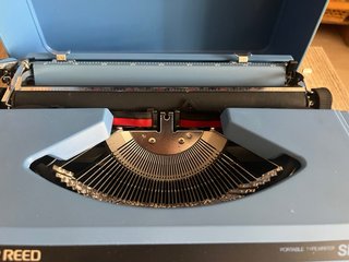 Máquina de escribir Silver Reed SR 10