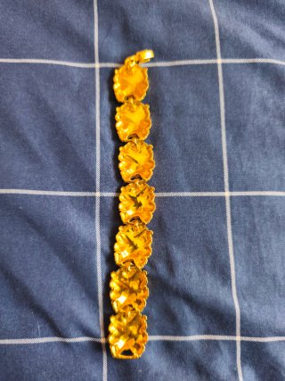 Pulsera chapada en oro