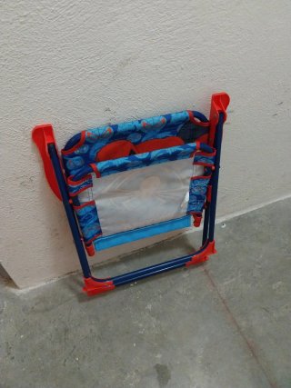 Silla infantil Spiderman plegable